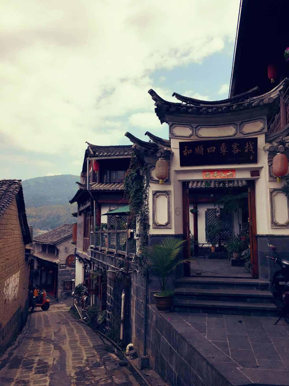 小诸侯却坐拥巨大财富！揭秘！中国最“富”墓葬，发现10万吨钱山
